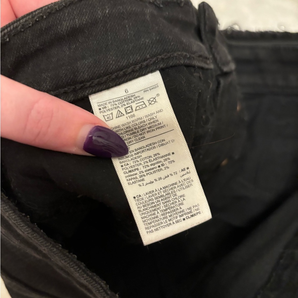 Old Navy High Rise Button Fly Cutoff Shorts - Picture 4 of 5